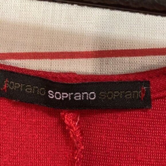 Soprano Red BodyCon Sheath Dress - Picture 13 of 14